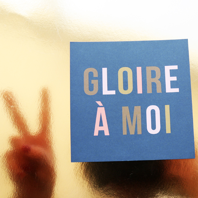 Gloire à moi